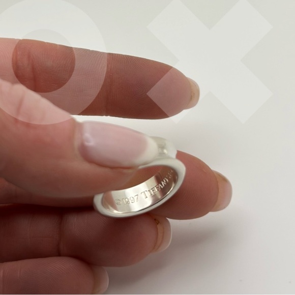 TIFFANY & CO. (Sz 6.5 US) 1837 Silver T&Co. 925 Thick Band Ring - Picture 5 of 13